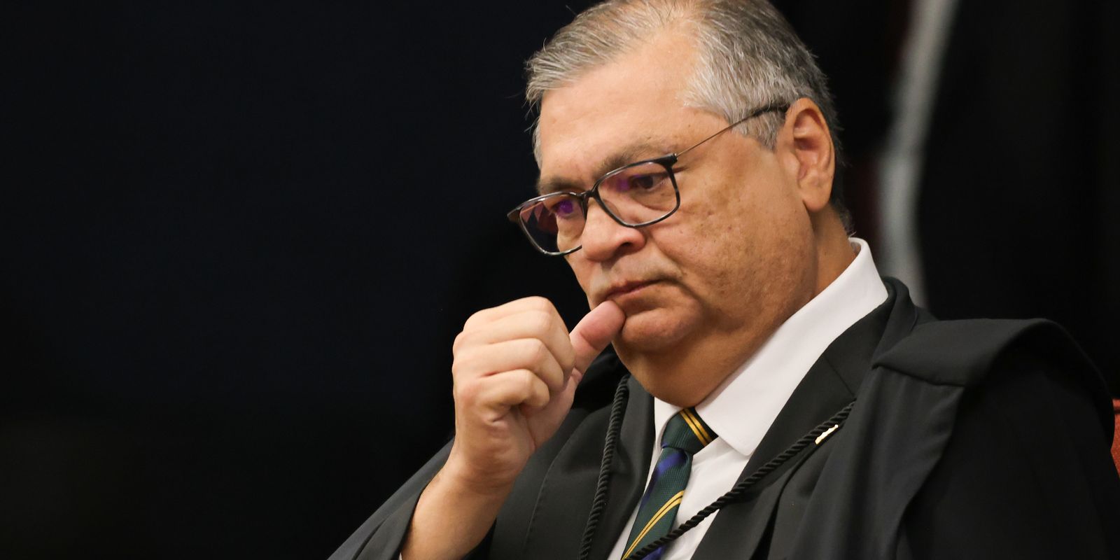 Dino profere segundo voto contra lei de SC que proibiu cotas raciais