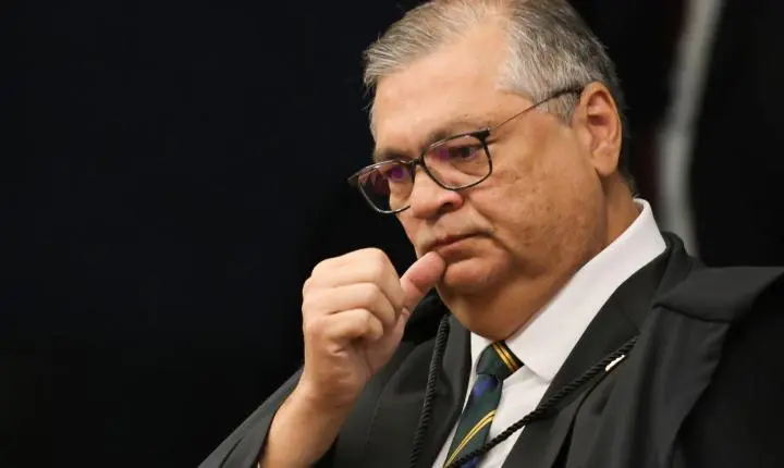 Dino profere segundo voto contra lei de SC que proibiu cotas raciais